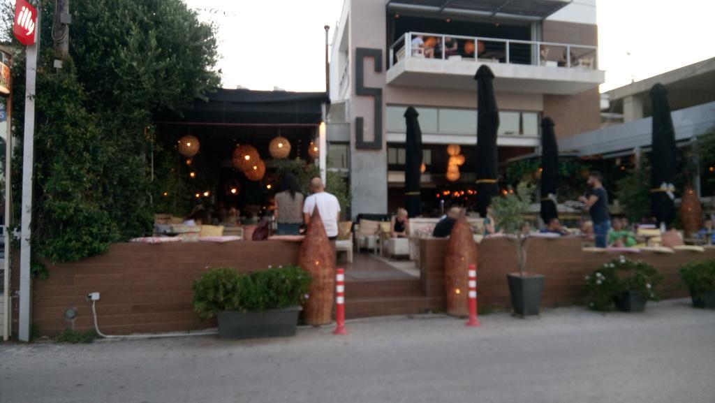 Villa George - Family Holidays Néa Mákri المظهر الخارجي الصورة