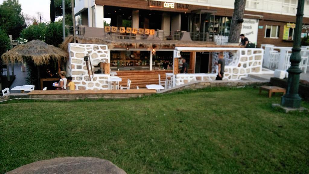 Villa George - Family Holidays Néa Mákri المظهر الخارجي الصورة