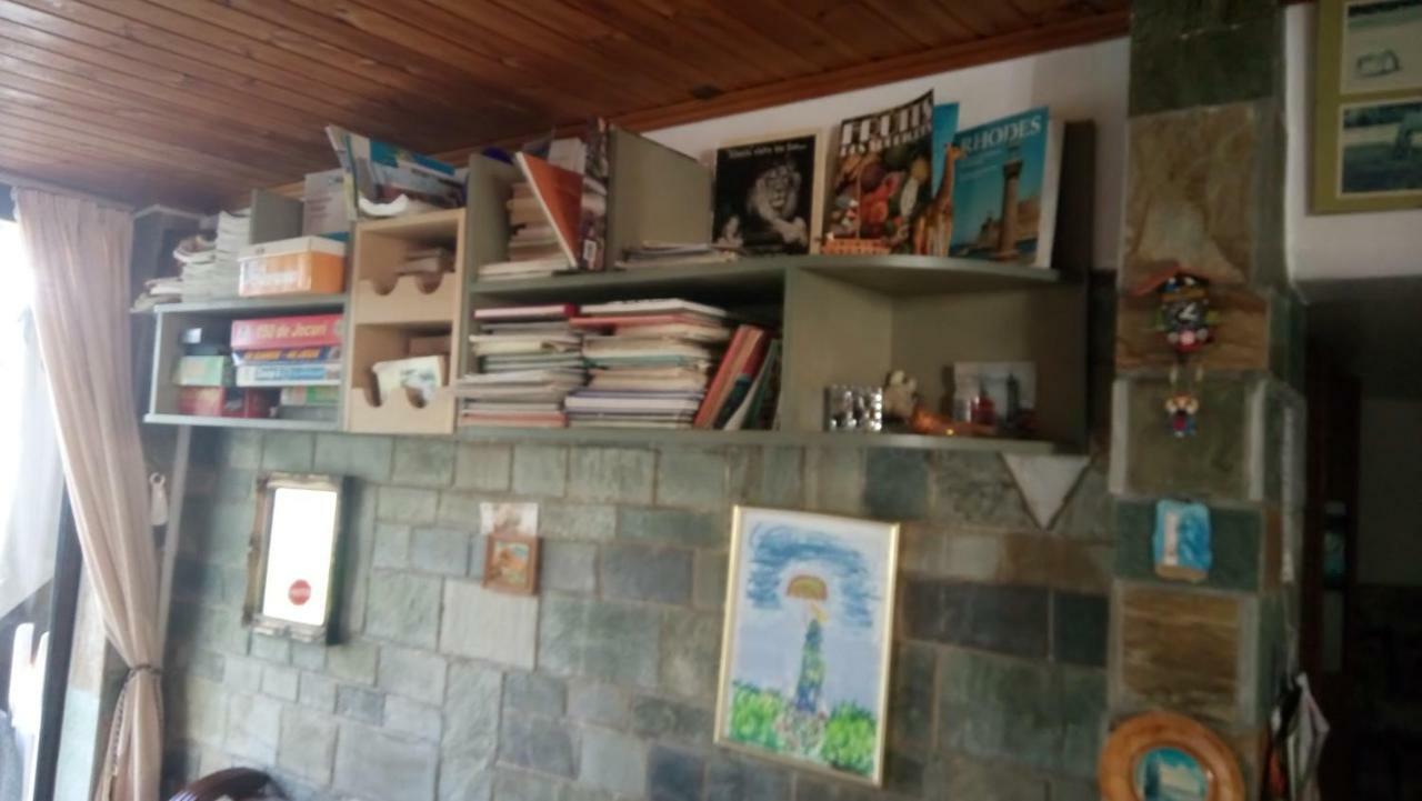 Villa George - Family Holidays Néa Mákri المظهر الخارجي الصورة